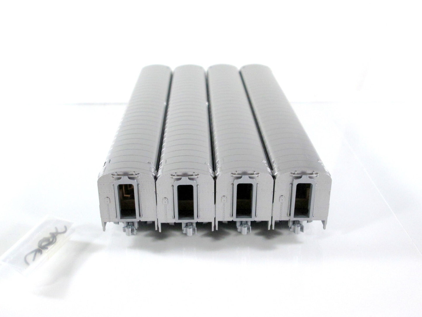 N Scale ***SANTA FE SUPER CHIEF*** Lightweight Passenger Set C -- Kato 106-6003
