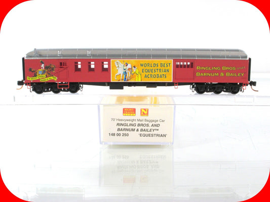 N Scale ***RINGLING Bros.*** EQUESTRIAN Mail-Baggage Car - Micro Trains 14800250