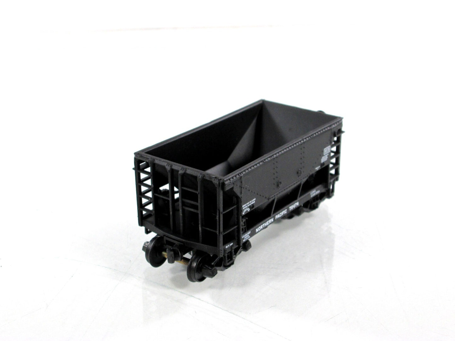 HO Scale ***NORTHERN PACIFIC*** Mining Ore Car 12-Pack Set -- Walthers 932-4455