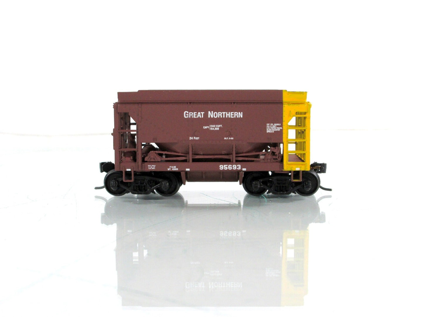 HO Scale **GREAT NORTHERN** Taconite Mining Ore Car 12-Pack -- Walthers 932-4555