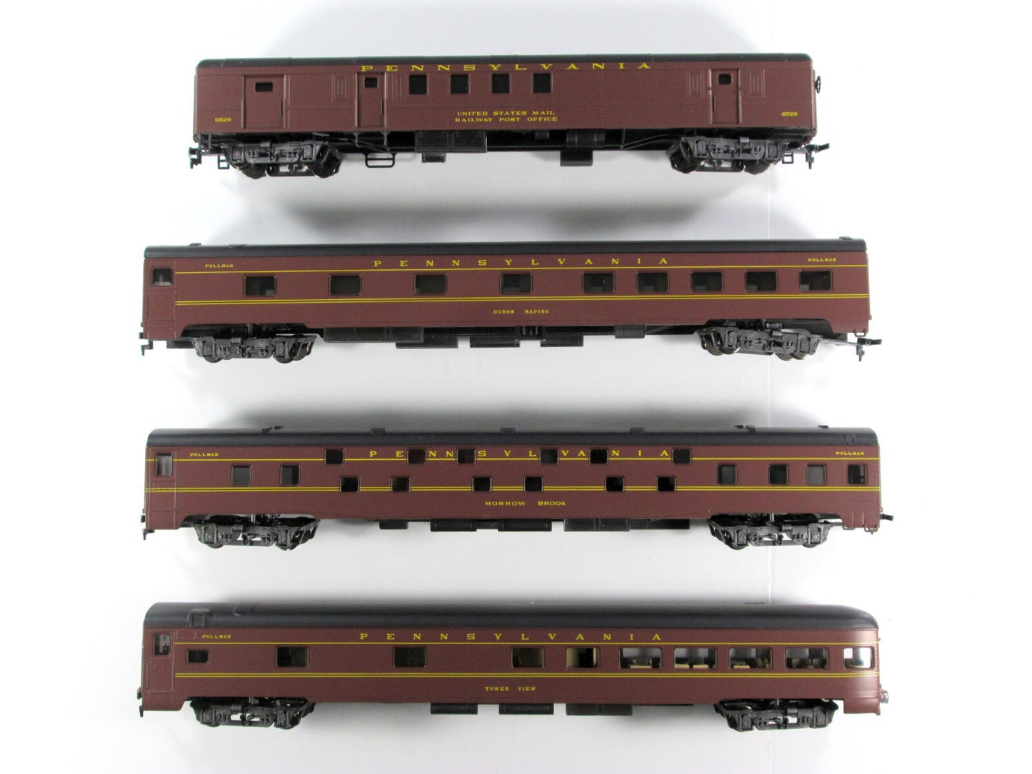 HO Scale *PENNSYLVANIA* 1930s Passenger 4-Car Set B -  Rivarossi 6959, Interiors