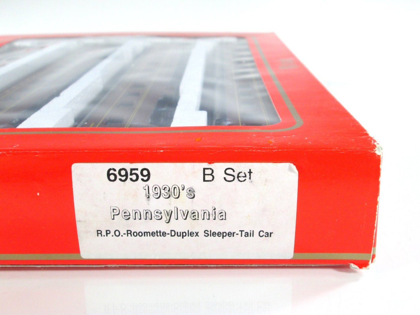 HO Scale *PENNSYLVANIA* 1930s Passenger 4-Car Set B -  Rivarossi 6959, Interiors