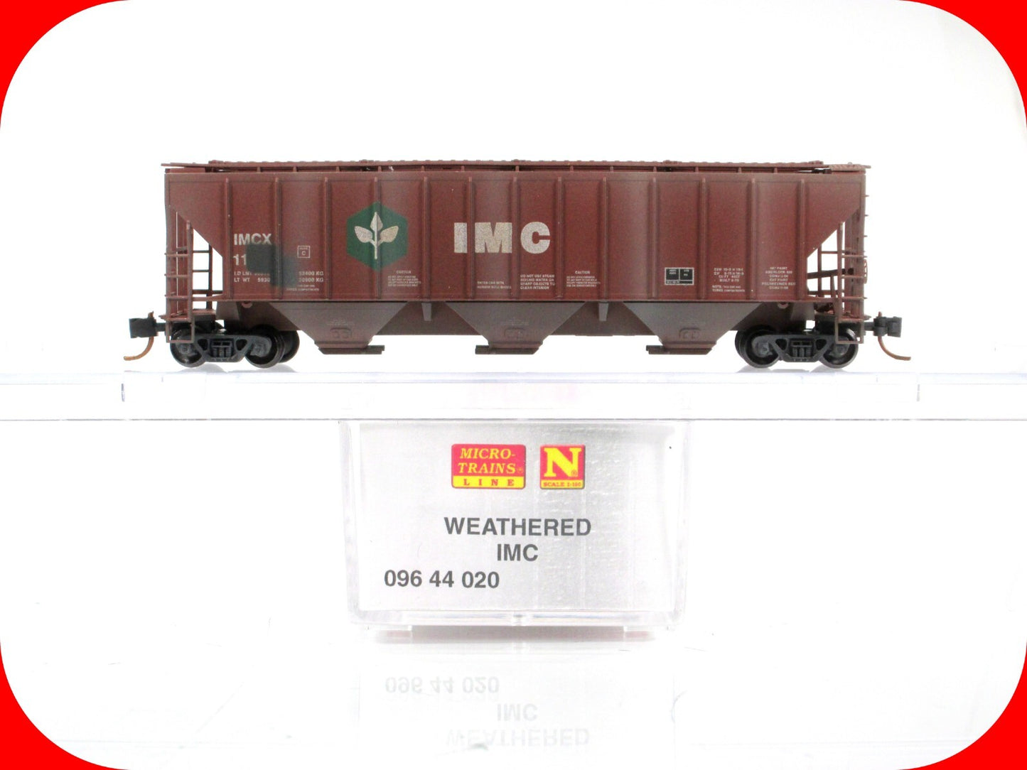 N Scale ***IMC*** Weathered 3-Bay Covered Hopper, IMCX --- Micro Trains 09644020