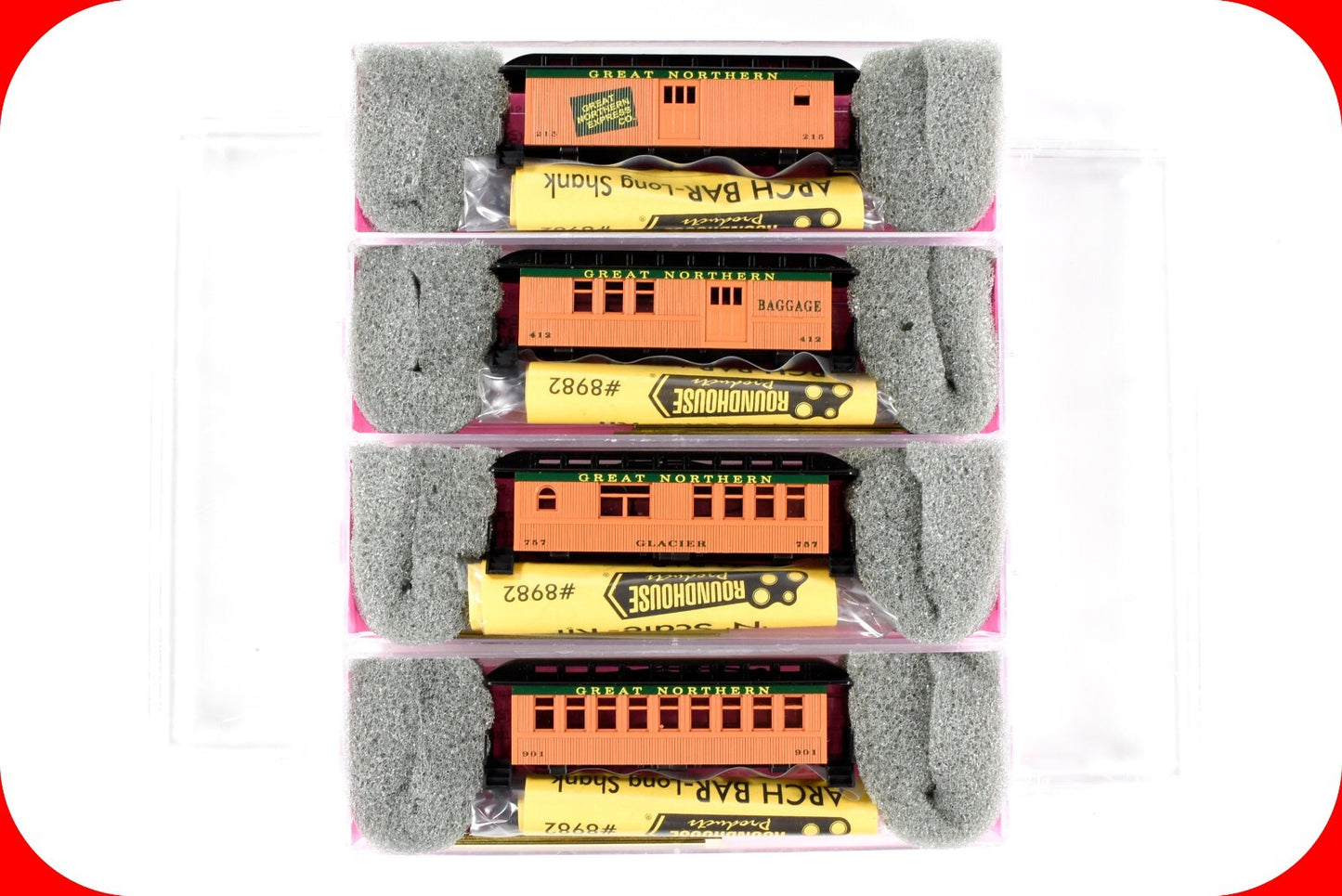 N Scale **GREAT NORTHERN** OVERTON Old Time Passenger 4-Car Set ----- Roundhouse