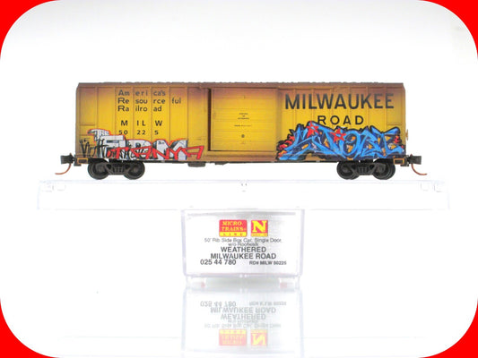 N Scale ***MILWAUKEE ROAD*** Weathered & Graffiti Box Car -Micro Trains 02544780