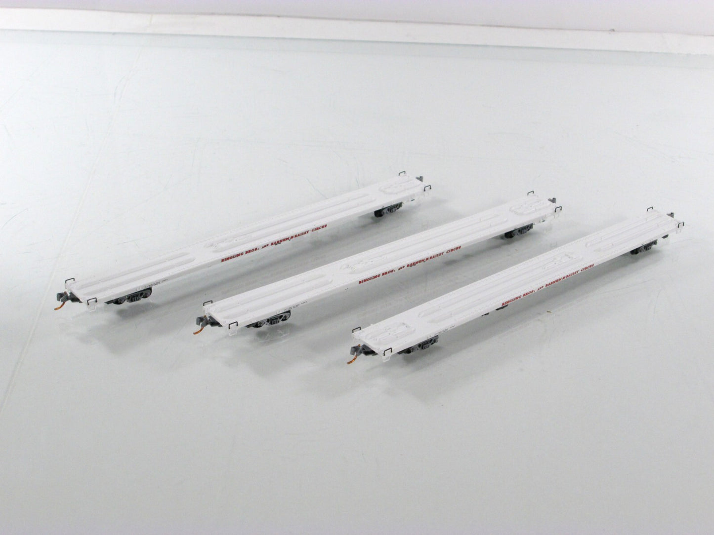 N Scale **RINGLING** Circus Wagons on 89' Flat Cars Set -  Micro Trains 99300050