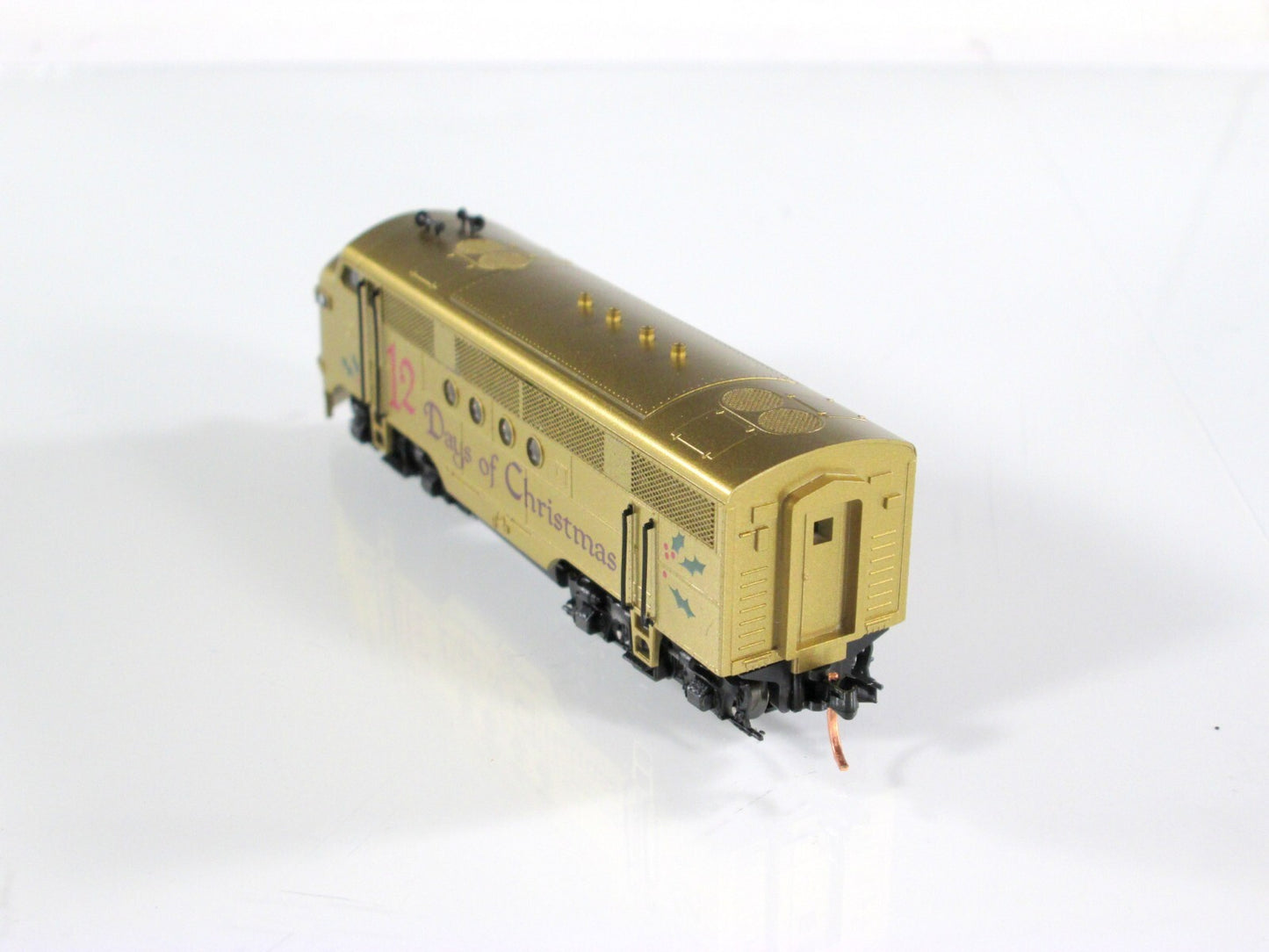 N Scale **12 DAYS of CHRISTMAS** FT Locomotive - Micro Trains 98701511 **DCC Rdy