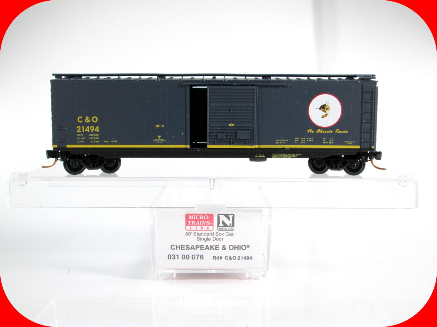 N Scale **CHESAPEAKE OHIO** CHESSIE KITTEN Box Car #21494 -Micro Trains 03100076