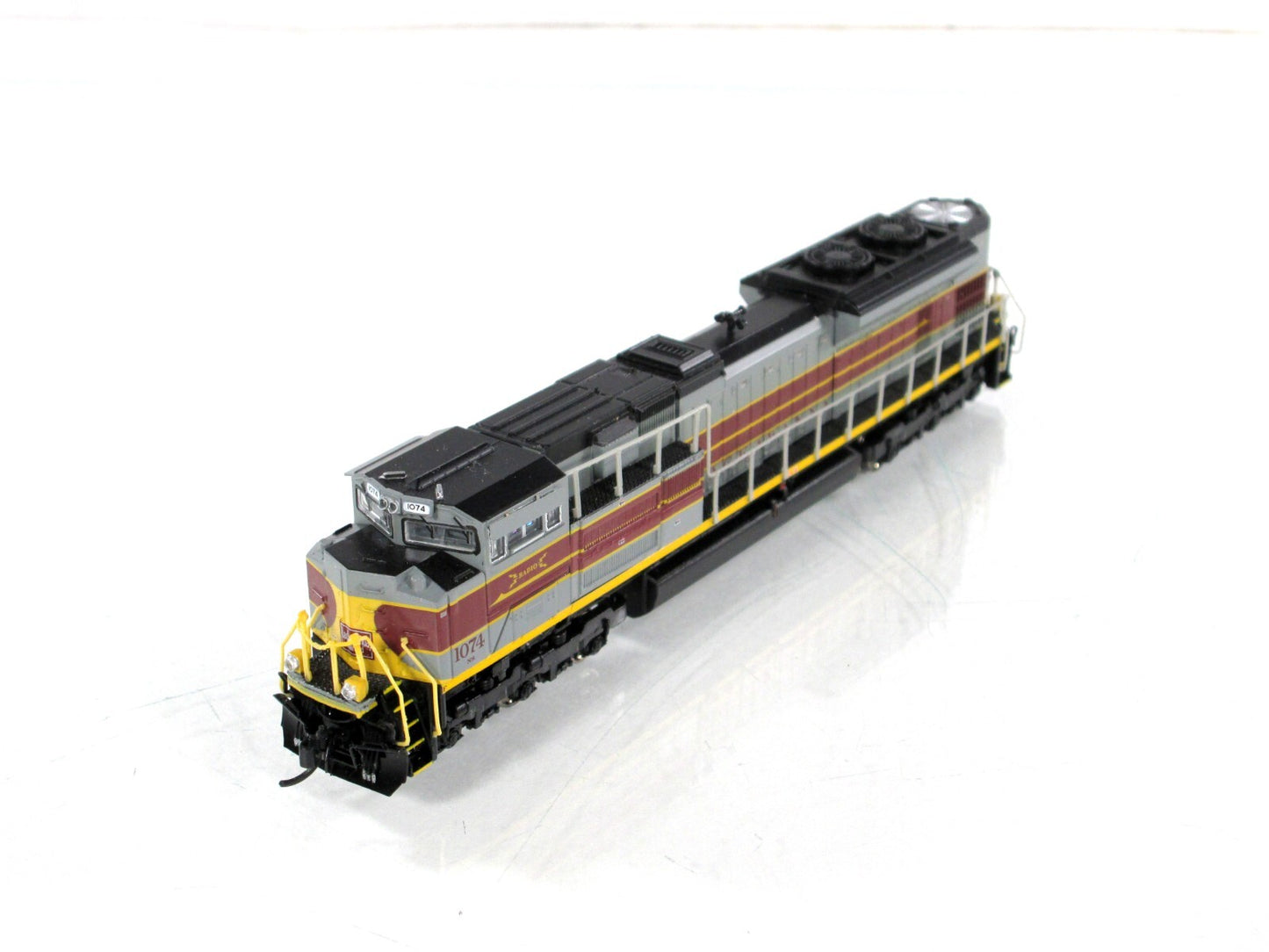 N Scale ***NORFOLK - DL&W Heritage** SD70ACe #1074 - Broadway 7025, DCC Paragon4