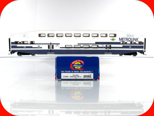 HO Scale ***METROLINK*** Bombardier Coach Car #126 ----- Athearn ATH25953 **RARE