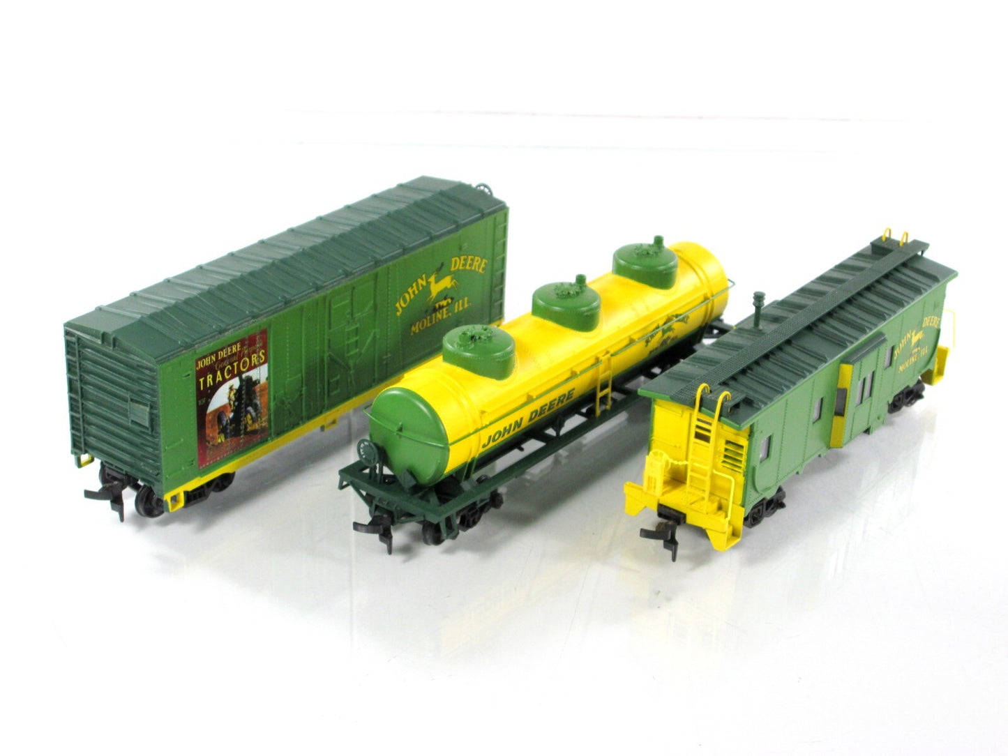 HO Scale ***JOHN DEERE*** Box Car, Tank, Caboose - Athearn (Model B Express Set)