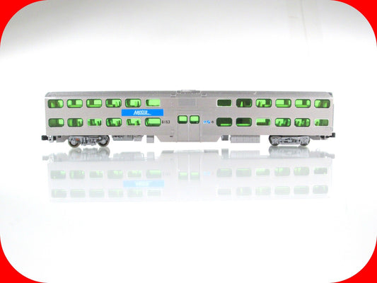 N Scale **CHICAGO METRA** Bi-Level Commuter Passenger Car #6153 -- Kato 106-8701