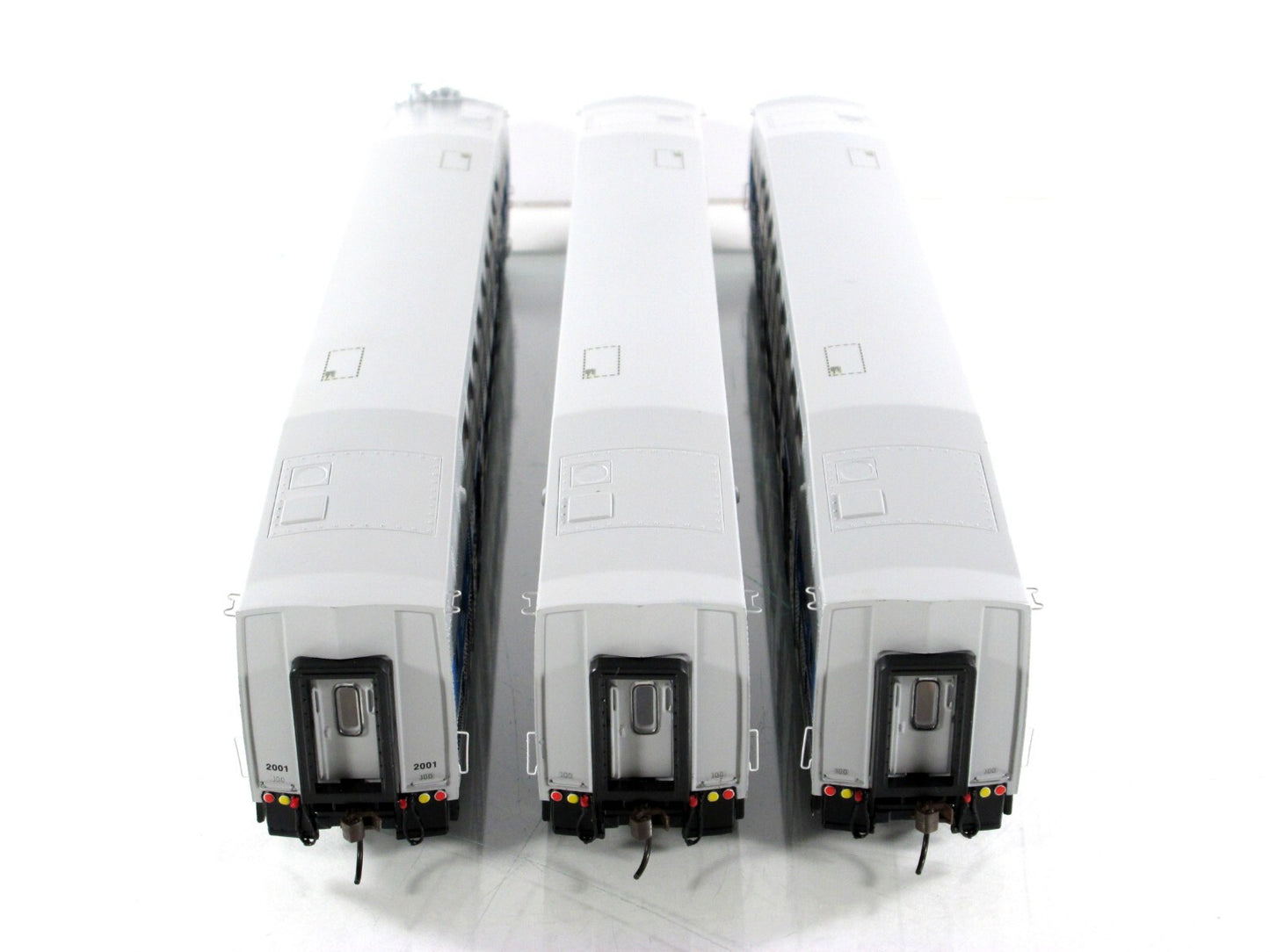 HO Scale ***AMT** Bombardier Coach & Control Set #2001,2028,2029 - Athearn 25901