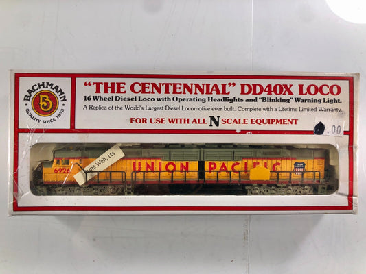 N Scale **Union Pacific** CENTENNIAL DD40X Locomotive #6926 - Bachmann 51-665-01
