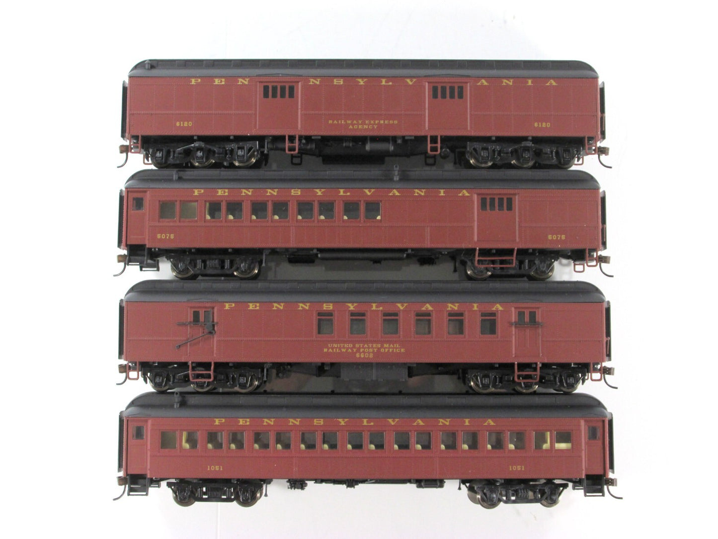 HO Scale ***PRR*** 60' Hvywt Passenger Set - Rivarossi RT600227, Knuckle Cplrs