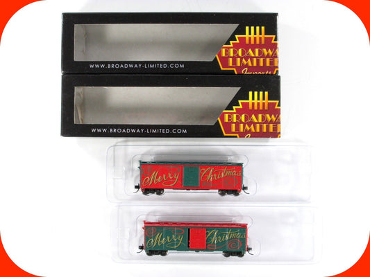N Scale ***MERRY CHRISTMAS*** Box Car 2-Pack - Broadway Limited 7285 ***RARE***