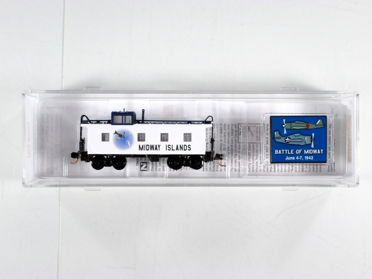 N Scale USN ***MIDWAY ISLANDS*** Battleship Row Caboose -- Micro Trains 10050089