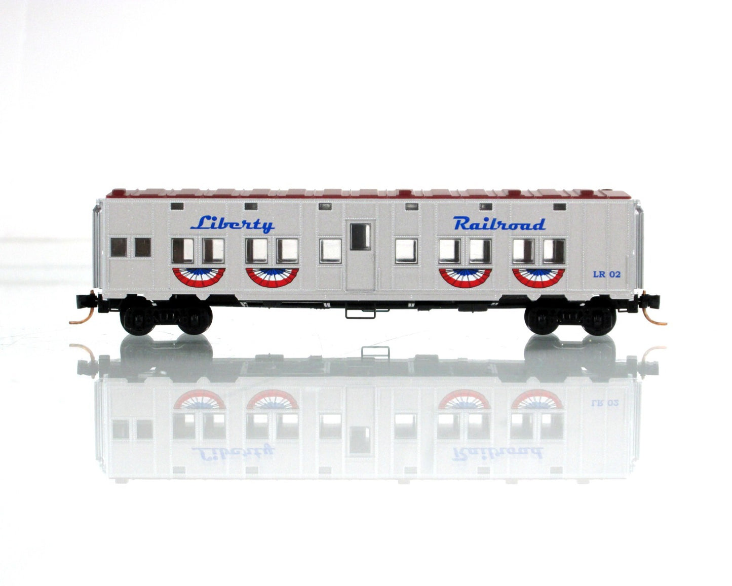 N Scale ***LIBERTY RAILROAD** WWII Troop Sleeper 02 ------ Micro Trains 99321030
