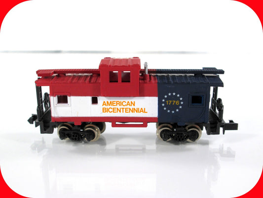 N Scale AMERICAN BICENTENNIAL 1776-1976 -- 36'  EV Cupola Caboose, Bachmann 5703