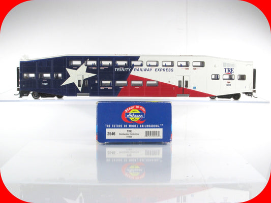 HO Scale DALLAS TRINITY RAILWAY Bombardier Control Car - TRE 1000 - Athearn 2546