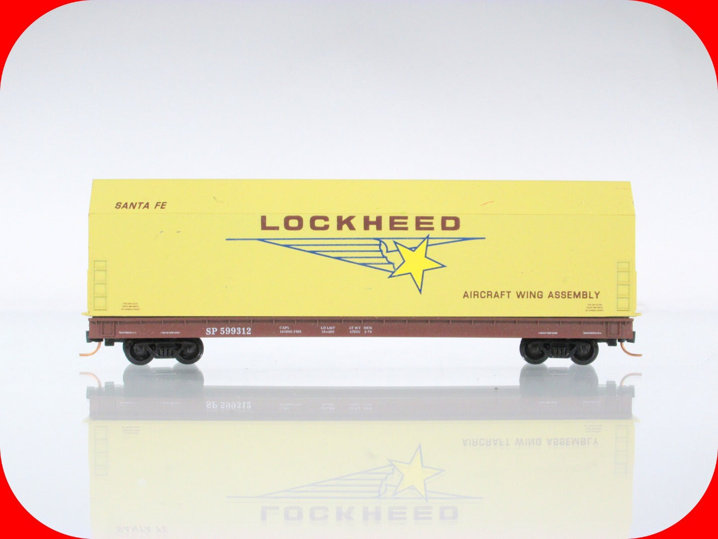 N Scale LOCKHEED Santa Fe Aircraft Assembly Skybox on Flat Car - SP 599312 - LBF