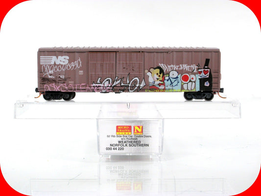 N Scale **NORFOLK SOUTHERN** Weathered Box Car #404163- Micro Trains 03044220