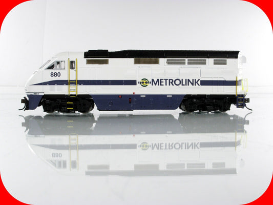 HO Scale **METROLINK** Bombardier F59PHI Diesel #880 - Athearn 26294, DCC Ready