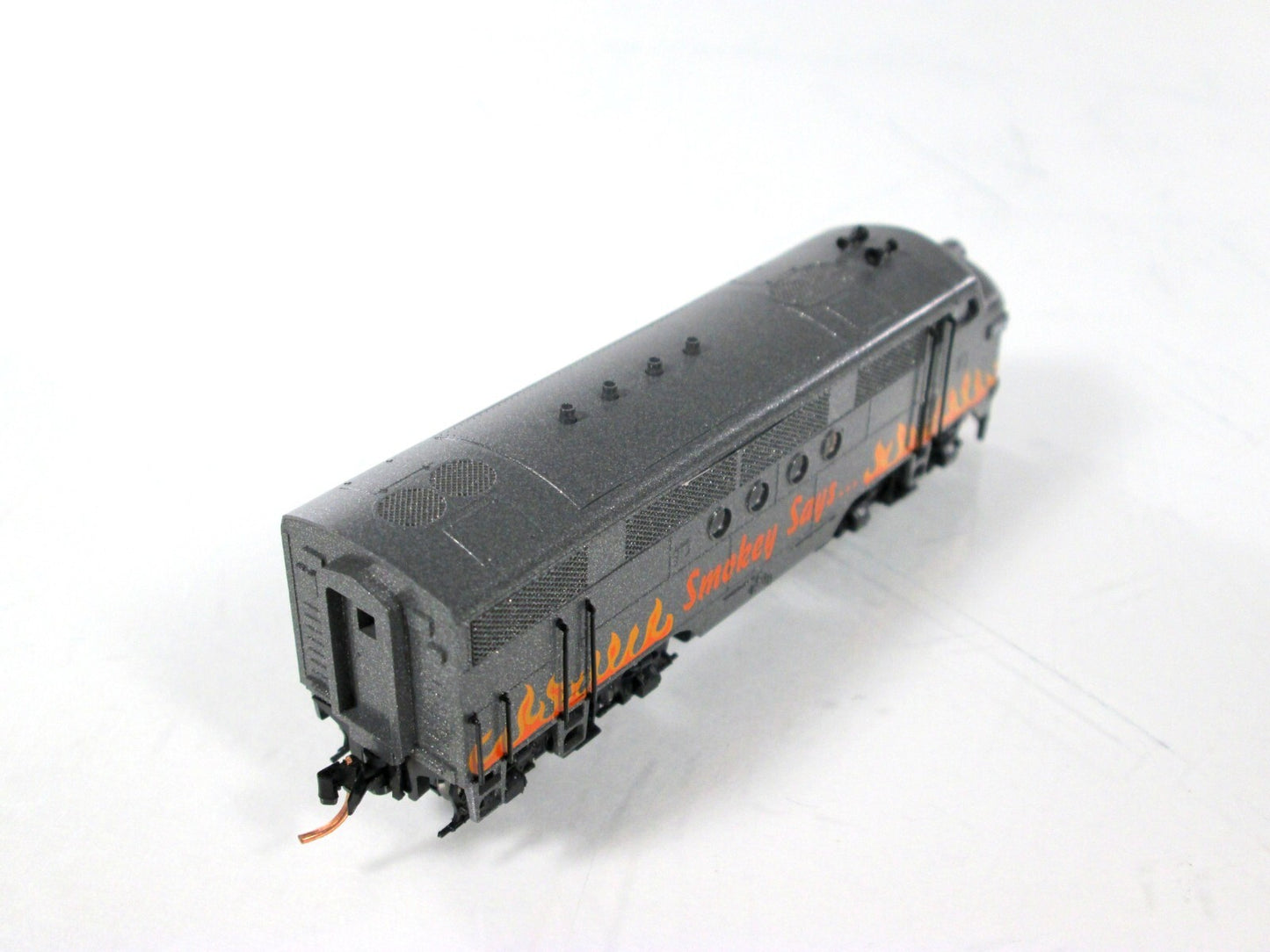N Scale **SMOKEY BEAR** FT Locomotive - Micro Trains 98701521 **DCC RDY