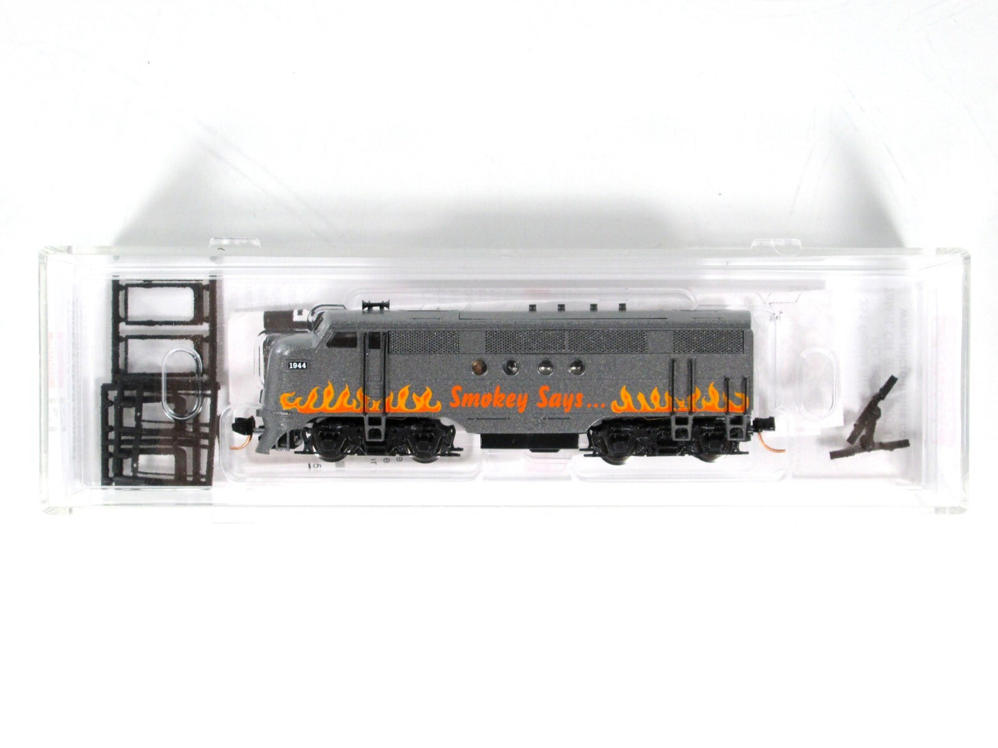 N Scale **SMOKEY BEAR** FT Locomotive - Micro Trains 98701521 **DCC RDY