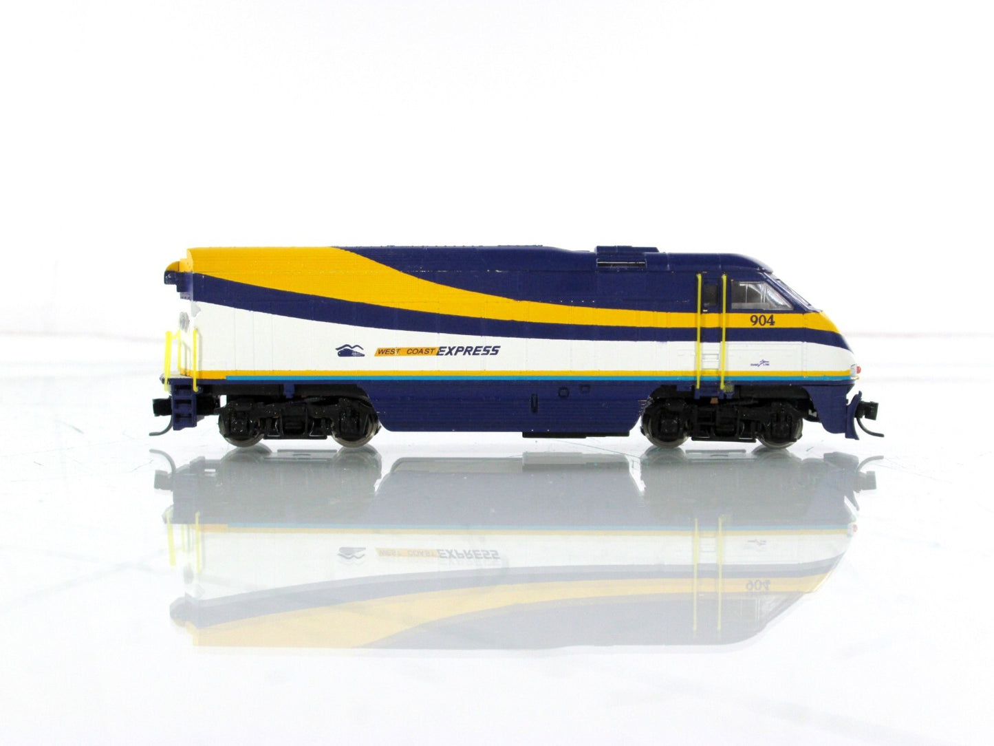 N Scale **WEST COAST EXPRESS** F59PHI Locomotive #904 - Athearn 10019, DCC Ready