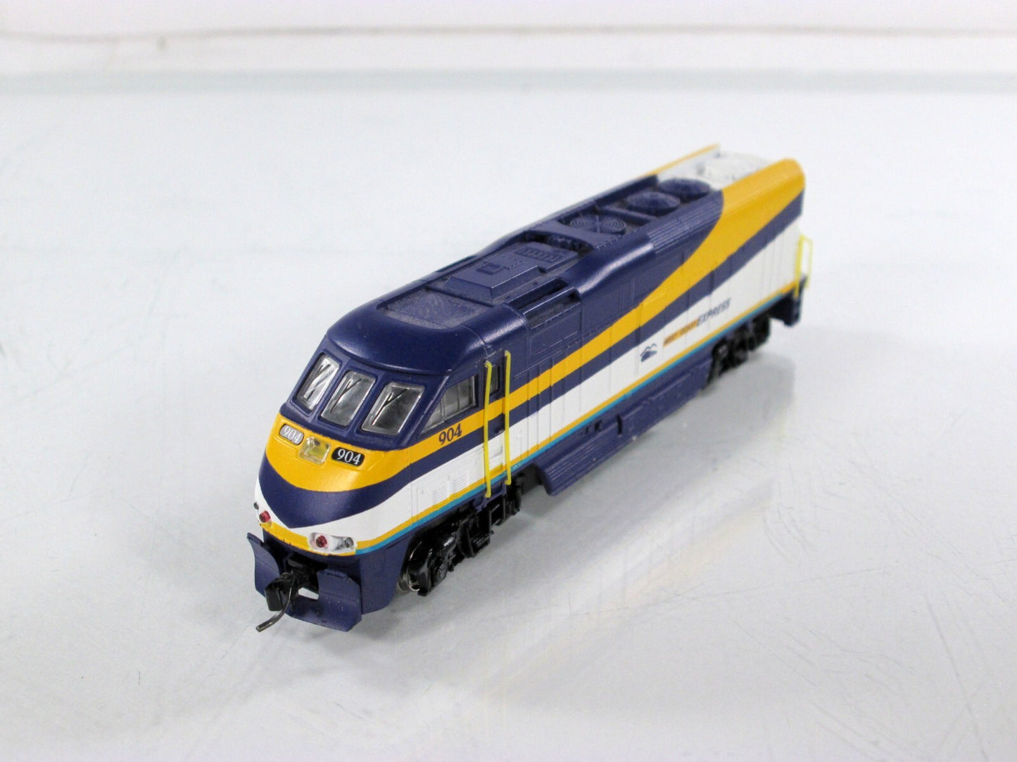 N Scale **WEST COAST EXPRESS** F59PHI Locomotive #904 - Athearn 10019, DCC Ready