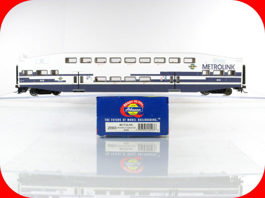 HO Scale ***METROLINK*** Bombardier 10th Anniv. Control Car #615 - Athearn 25503