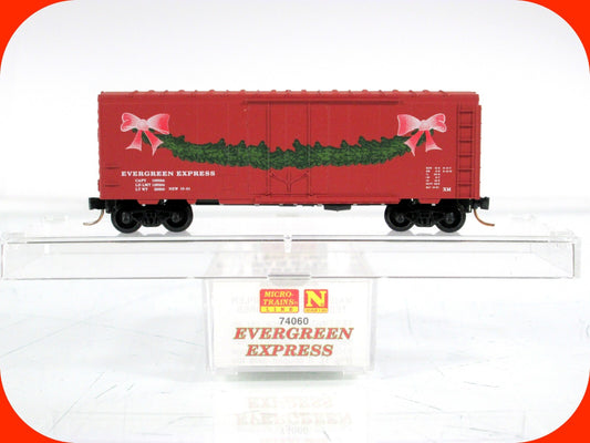N Scale ***CHRISTMAS -- EVERGREEN EXPRESS*** 40' Box Car ---- Micro Trains 74060