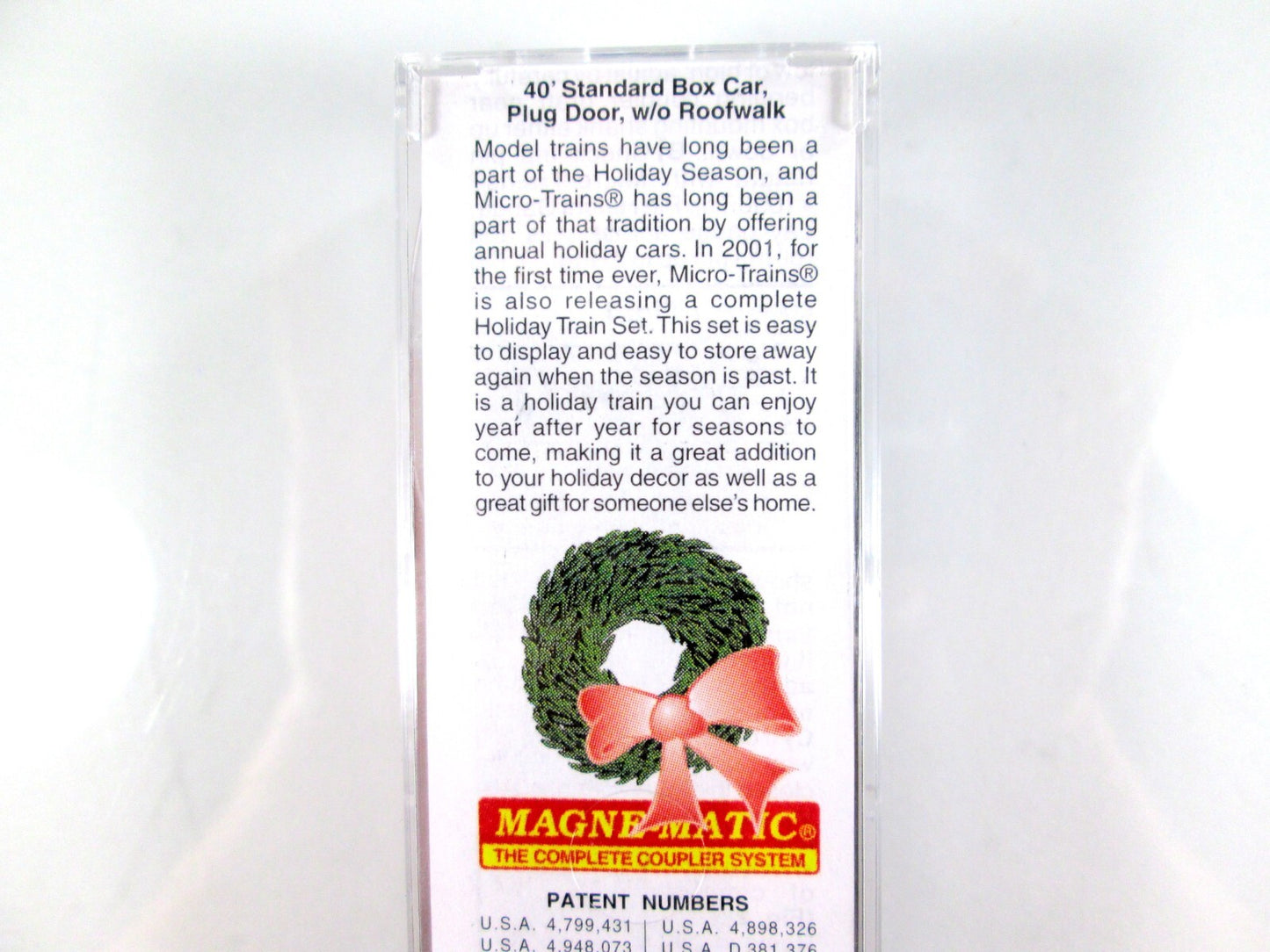 N Scale ***CHRISTMAS -- EVERGREEN EXPRESS*** 40' Box Car ---- Micro Trains 74060
