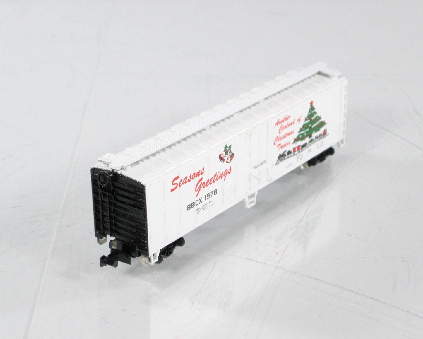 N Scale ***SEASON'S GREETINGS*** Christmas Box Car, BBCX 1978 -- Atlas / Bev-Bel