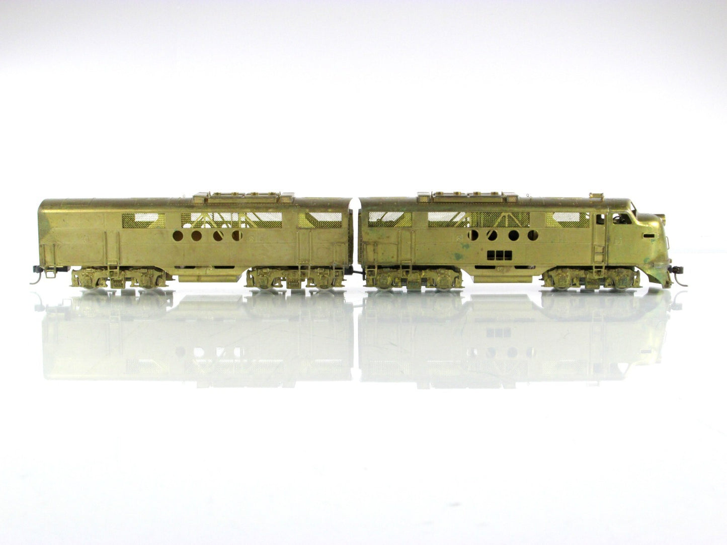 HO Scale BRASS *****EMD FT A & B***** Diesel Locomotive Set ---- HALLMARK MODELS