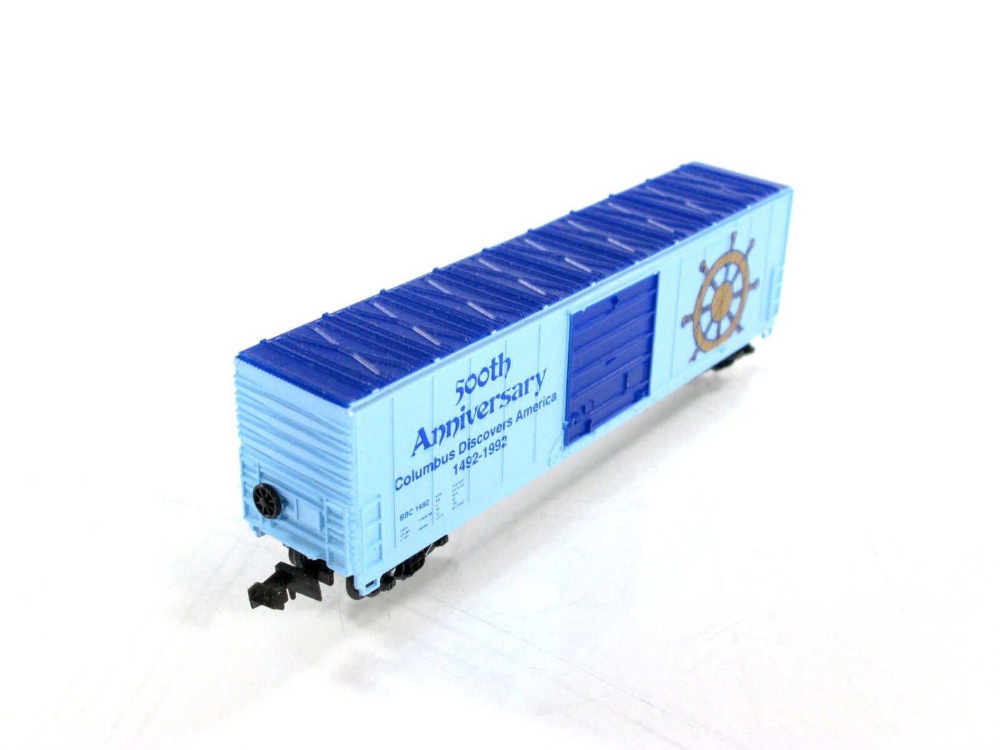 N Scale **COLUMBUS DISCOVERS AMERICA** 500th Anniv. Box Car 1492 - Bev-Bel 10018
