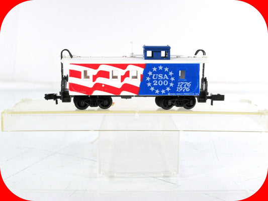 N Scale ***JULY 4th 1776-1976*** Bicentennial Caboose ------ Micro Trains 50990