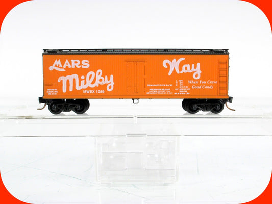 N Scale ***MARS MILKY WAY CANDY*** Wood Reefer -- Premiere Editions, MTL **RARE*