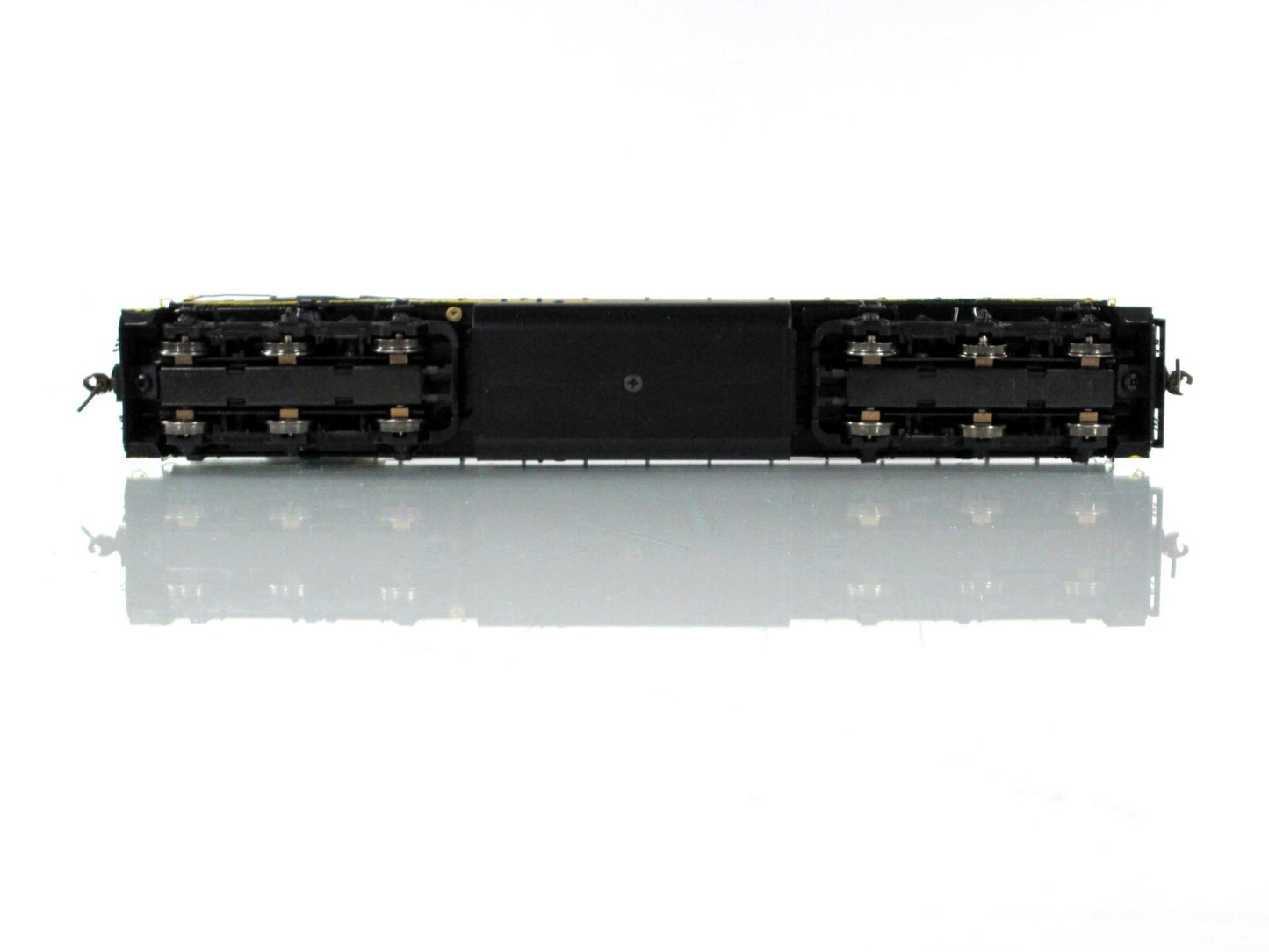 HO Scale ***SEABOARD*** SD45-2, SCL 2046 - Athearn G67163, w/ DCC Sound & Remote