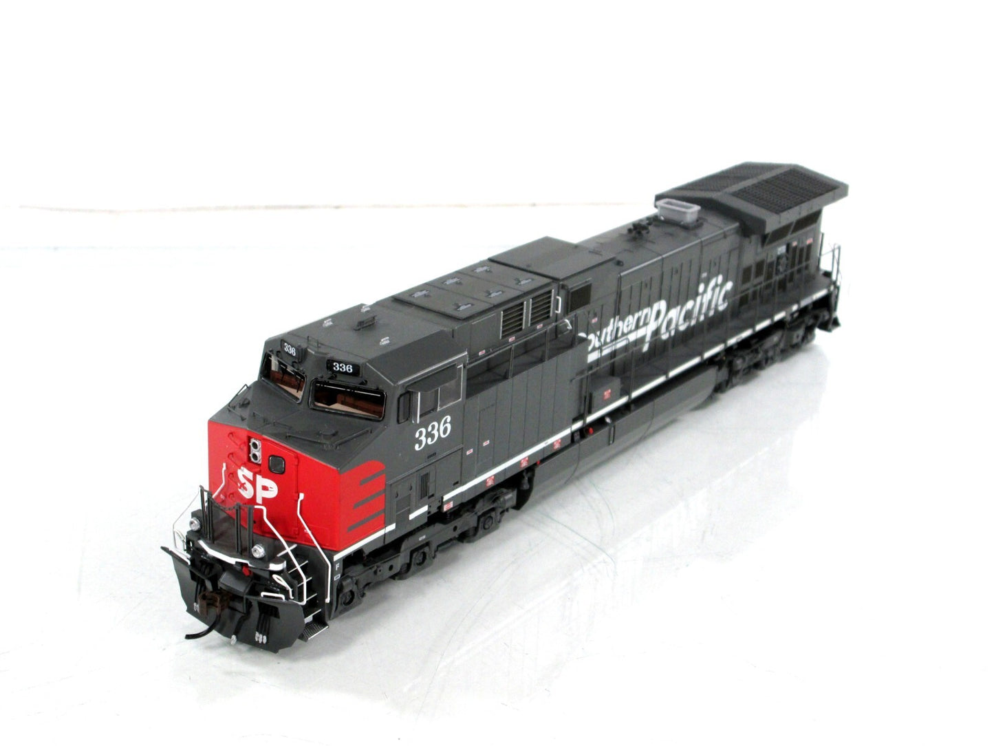 HO Scale **SOUTHERN PACIFIC** AC4400CW #336 - Athearn G31658, DCC Tsunami2 Sound