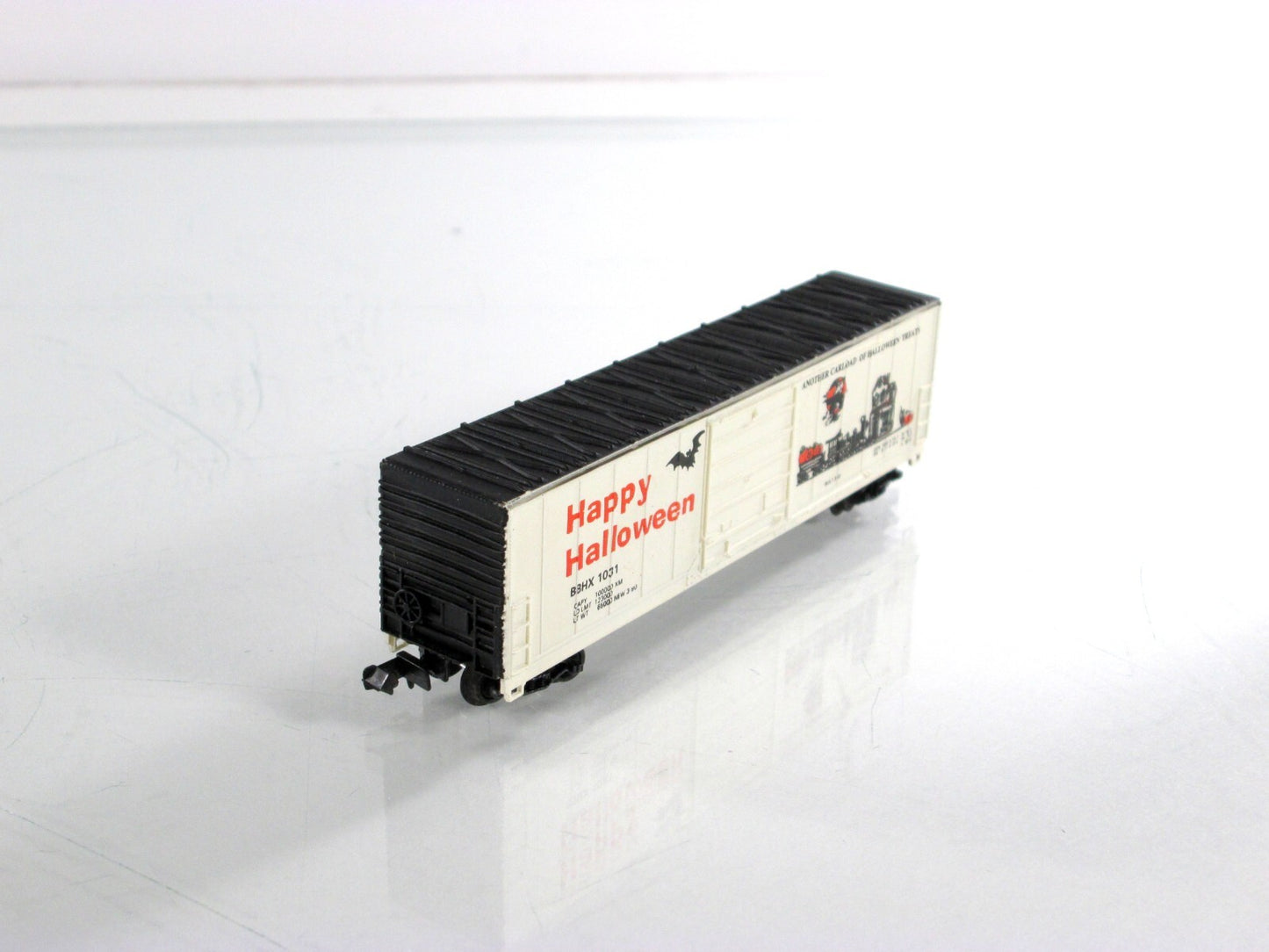 N Scale ***HAPPY HALLOWEEN*** 50' Box Car, BBHX 1031 ----- Bev-Bel 2177 ***RARE*