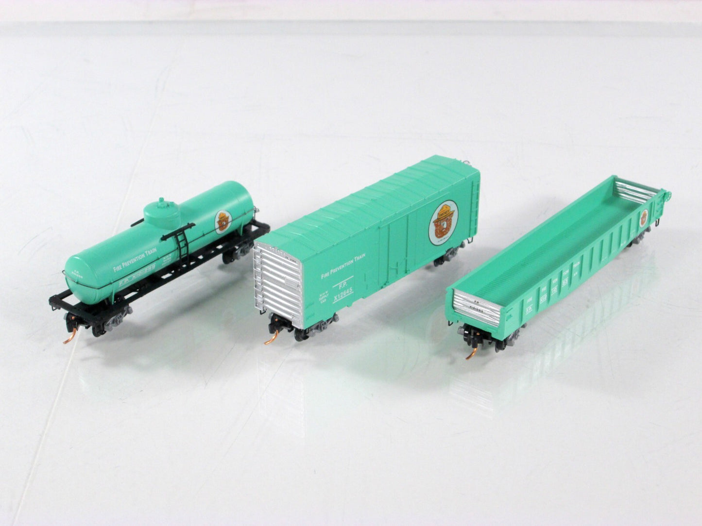 N Scale **SMOKEY BEAR** MoW Forest Fire Prevention 3-Car Set - FP - Micro Trains