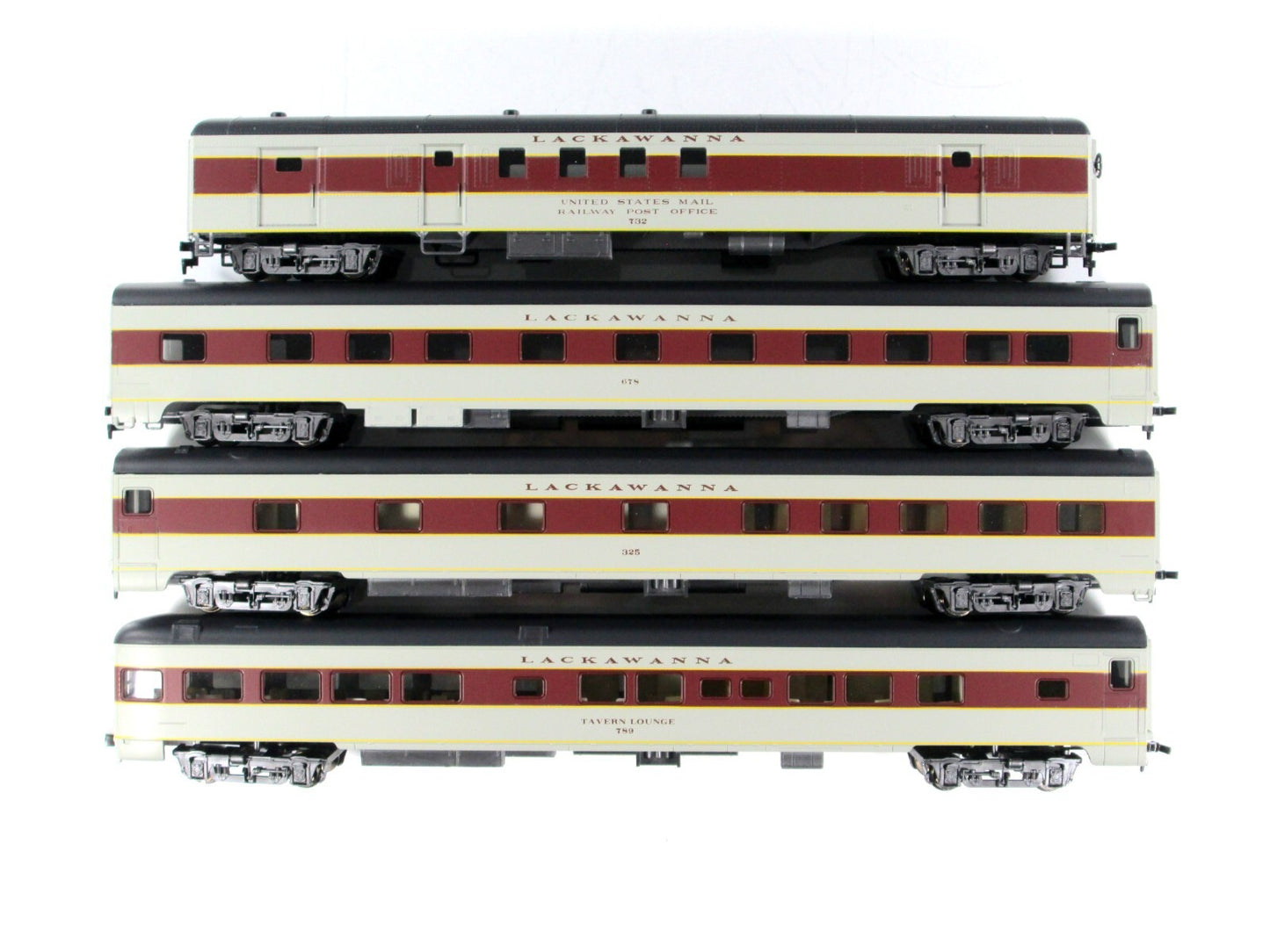 HO Scale ***LACKAWANNA*** 1930s Lightweight Passenger Car Set B - Rivarossi 6955