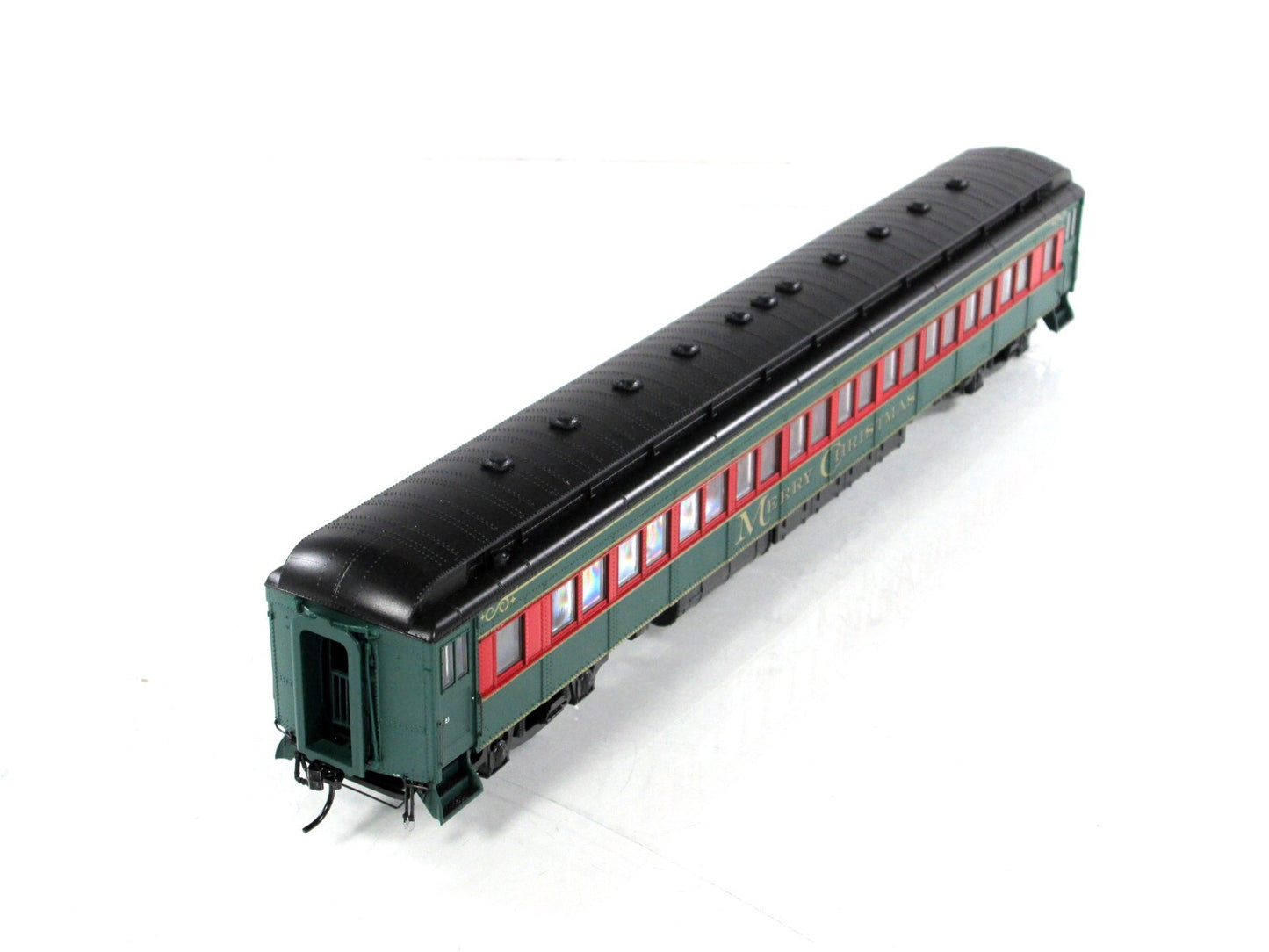 HO Scale **MERRY CHRISTMAS** P70 Passenger Coach - Broadway 6452, Lighted **RARE