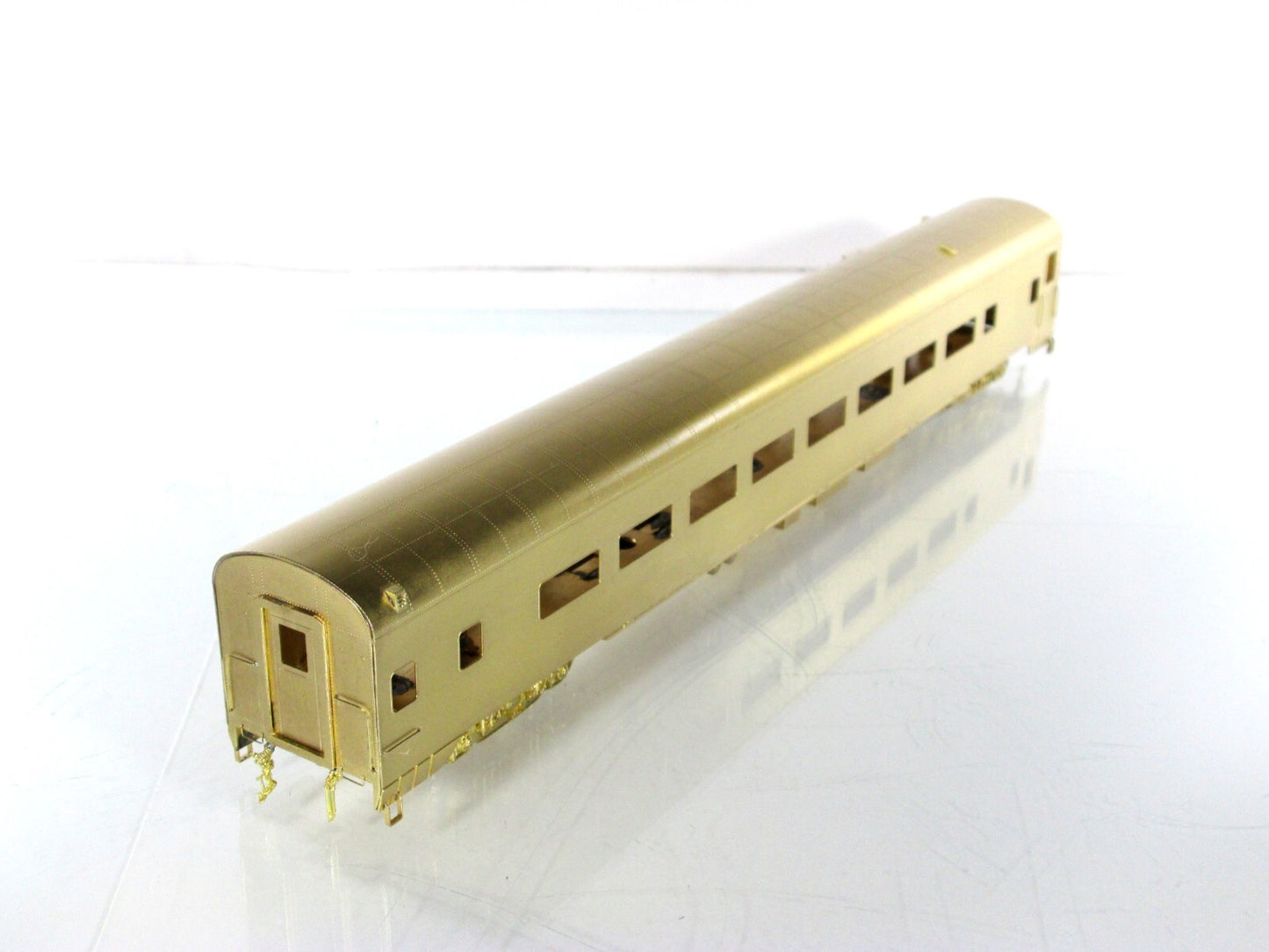 HO Scale BRASS ***GREAT NORTHERN*** Coach #1147 - Palace Car Company / Samhongsa