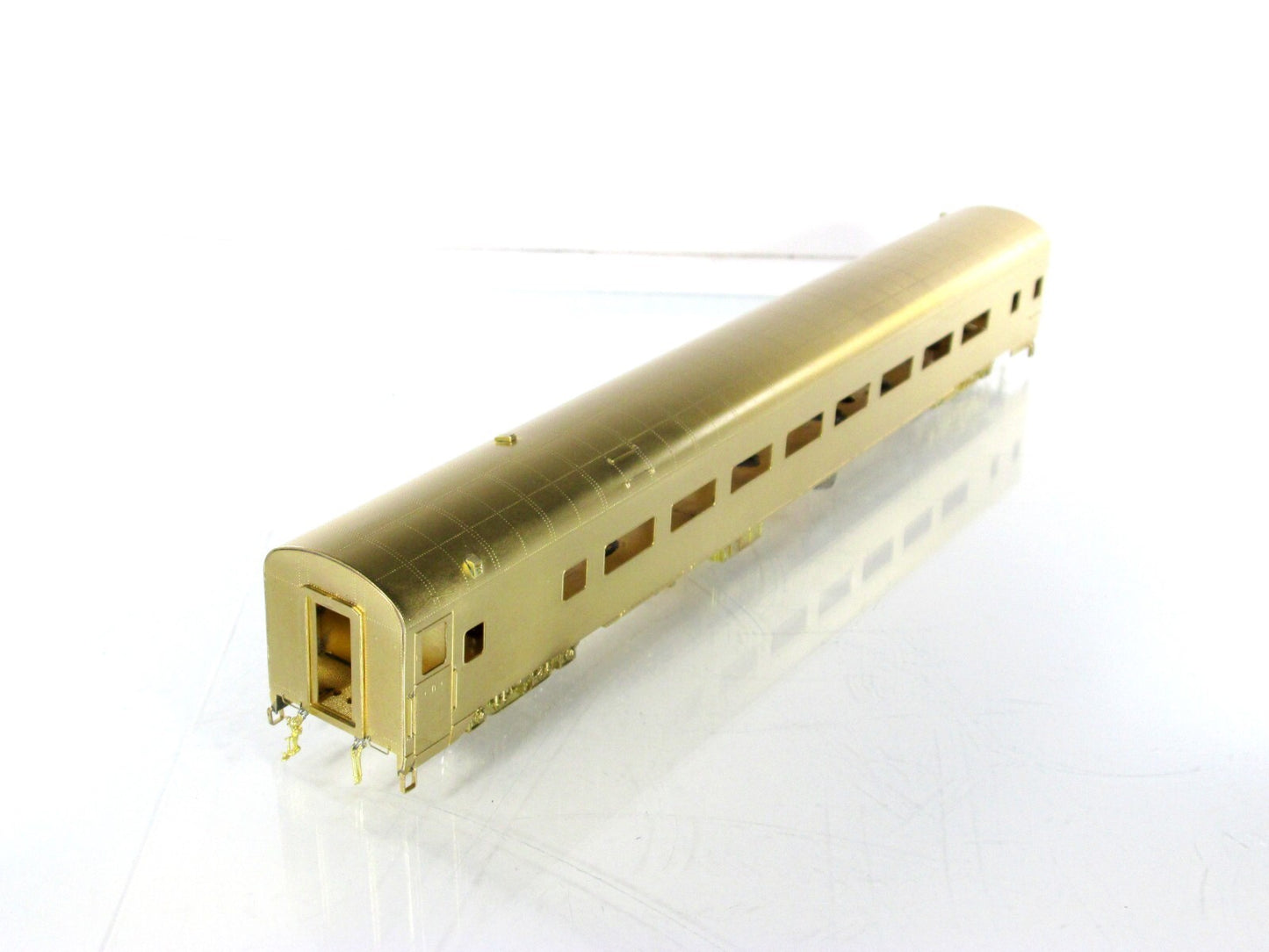 HO Scale BRASS ***GREAT NORTHERN*** Coach #1147 - Palace Car Company / Samhongsa