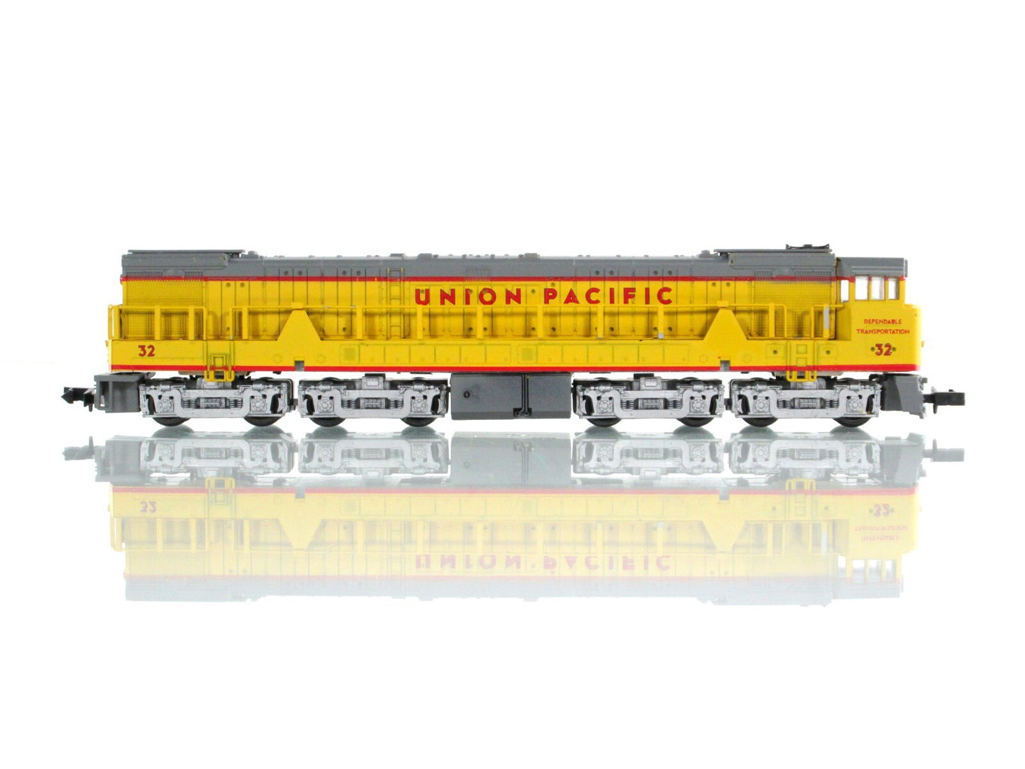 N Scale ***UNION PACIFIC U50*** EMD Diesel Locomotive, UP #32 --- Con-Cor 003301