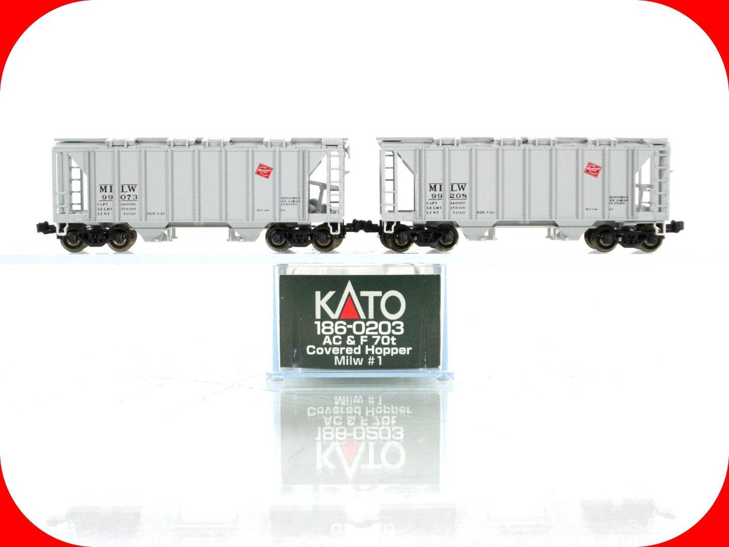 N Scale ***MILWAUKEE ROAD*** 2-Bay Covered Hoppers #99073,99208 -- Kato 186-0203