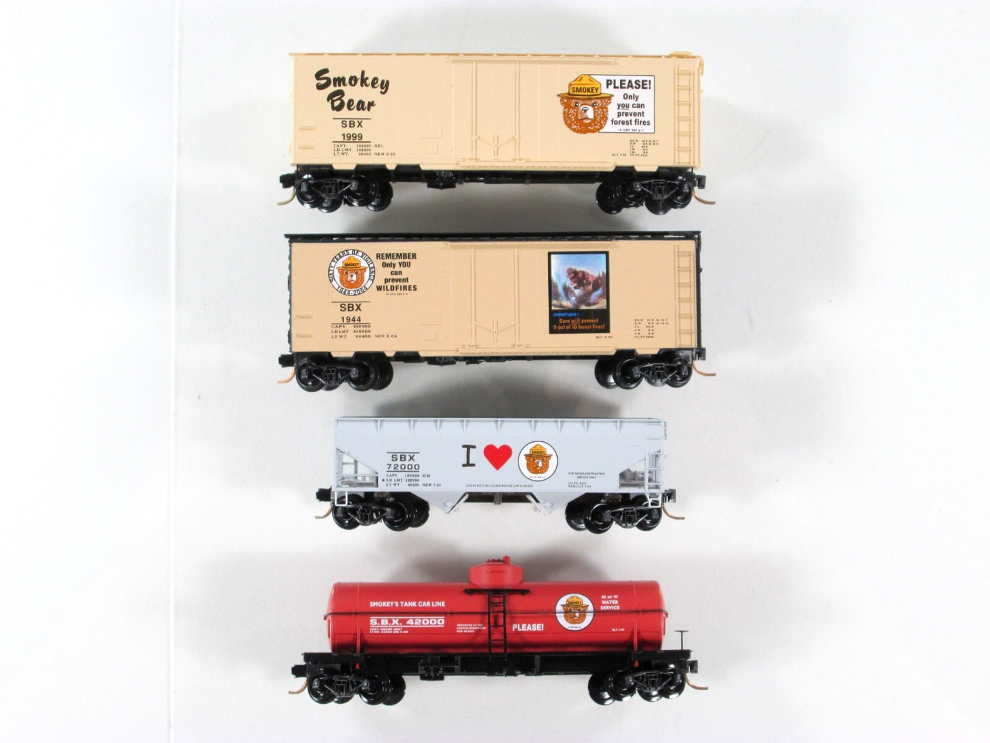 N Scale **SMOKEY BEAR** MoW Forest Fire Prevention 4-Car Set - SBX -Micro Trains